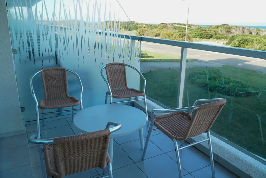 BR020 - Blue Marine - Playa Brava