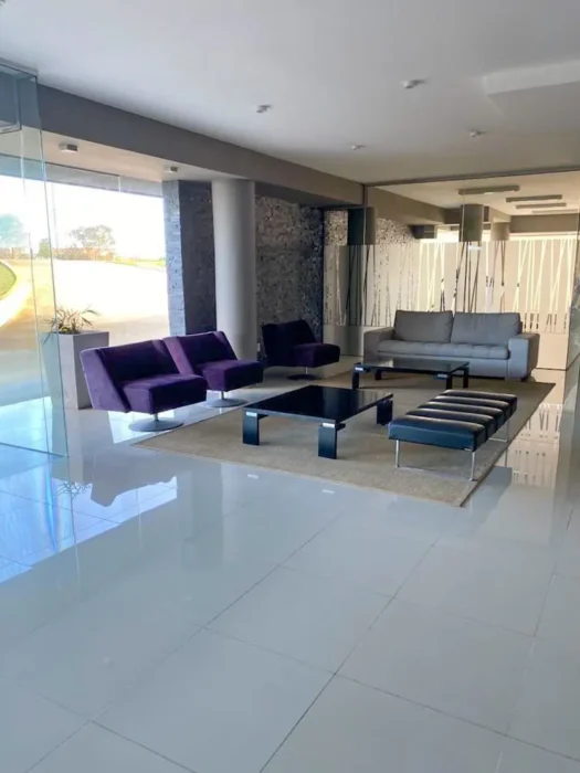 BR020 - Blue Marine - Playa Brava