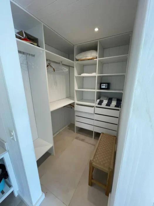 5b8f6950-cbd5-461d-a0fa-9e3fe053630c