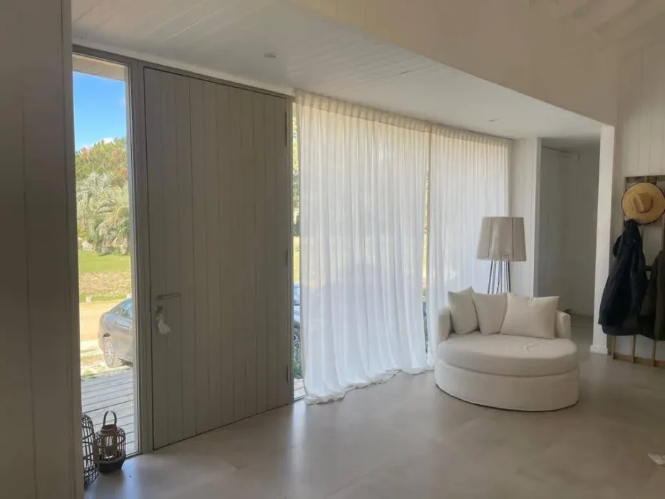 648b204b-672c-45ae-b6ef-b2f6dc42a0c6