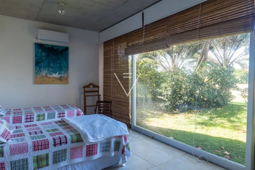 VF-Laguna-Escondida-15-1