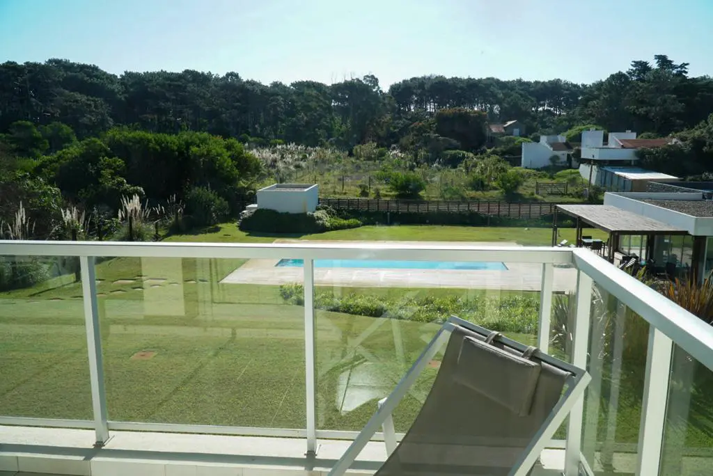 BR020 - Blue Marine - Playa Brava