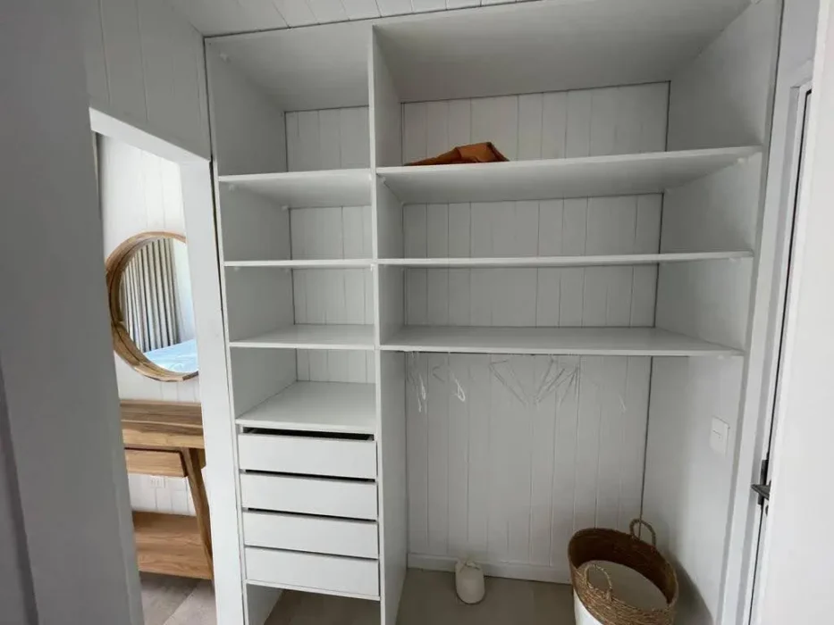 ae046074-b49f-4b88-ae45-1bac3830a245