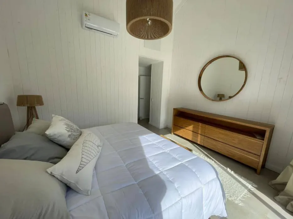 ed5d9c8d-fbf5-4d8b-a5d4-963be6a83506