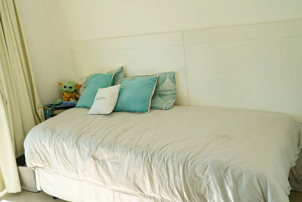 BR020 - Blue Marine - Playa Brava