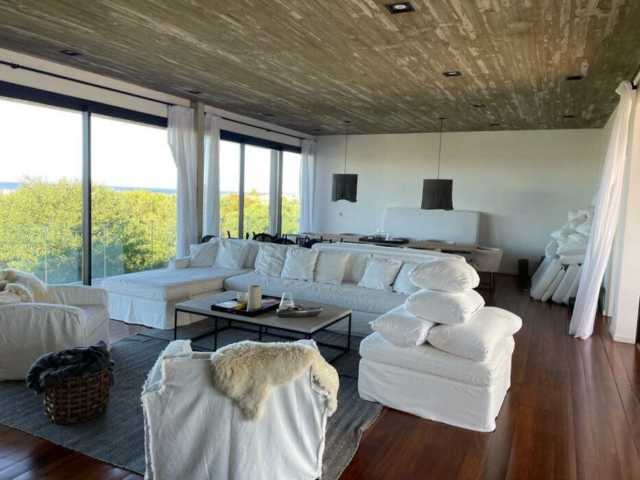 45c8a7a4-d534-4ad4-aed9-8b9392df3b8c