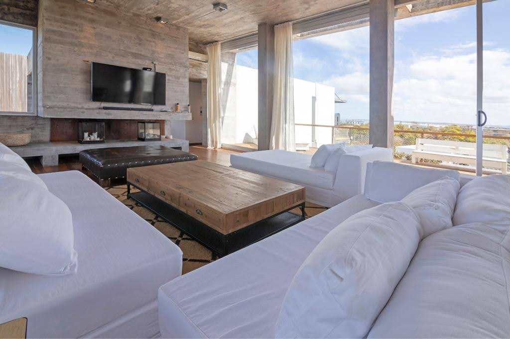 4e1859a1-6f13-4258-9626-50bdd71dc126