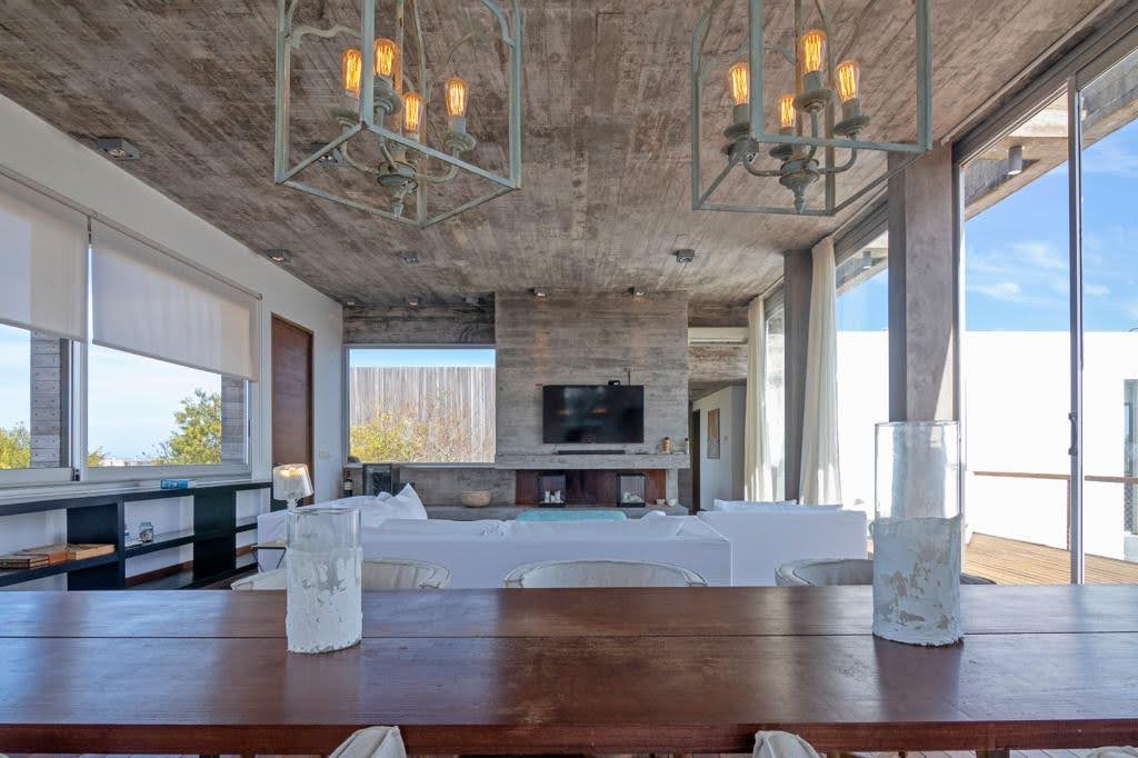 60747c0d-7cb1-41c3-a71f-5a2930db8c89