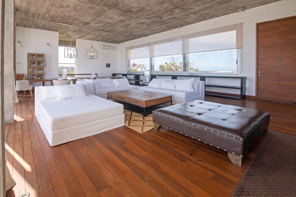 9c5c1ad2-24c6-4bfd-8550-6f880f53ecc0