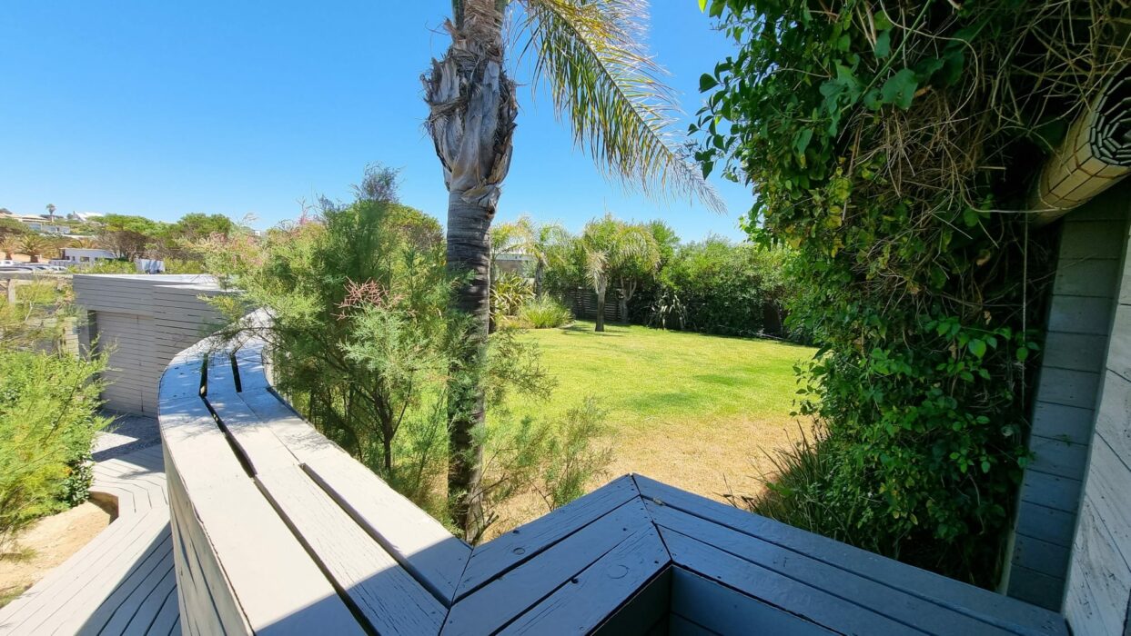 1dced9ab-e0e3-4453-9e14-37fc6611b087