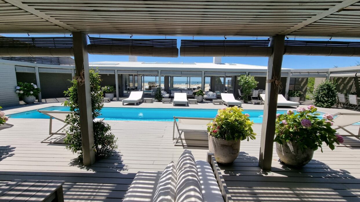 201848fb-6b4e-476b-bb4b-76e938bd33d1