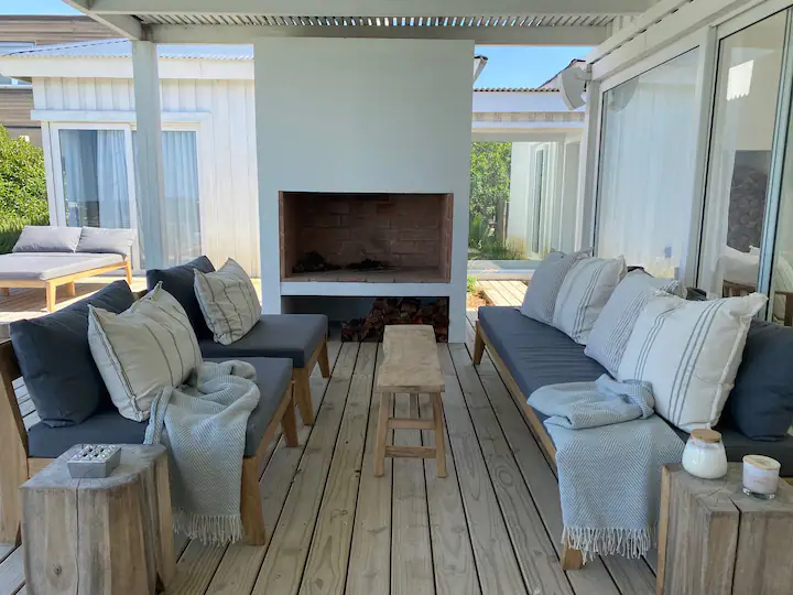 22bb4a6f-a731-49fc-8a75-3f5e989cd72f