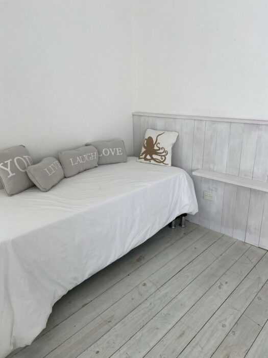 25a06691-6bb3-4424-ba69-7b8701b16542