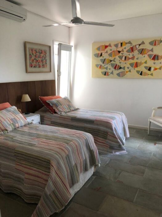 2dd65d4f-488d-4c1d-9556-c2989a8d40ab