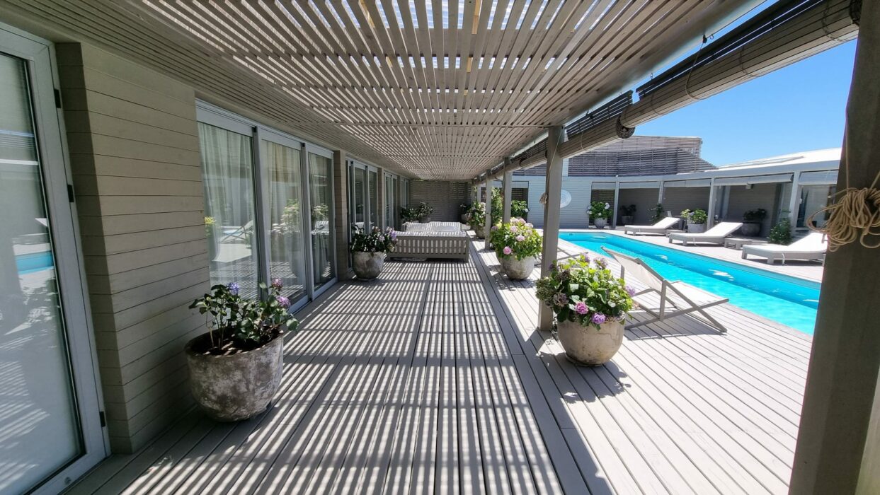 633cf694-ff7b-4c91-9cc0-d93f7381d16d