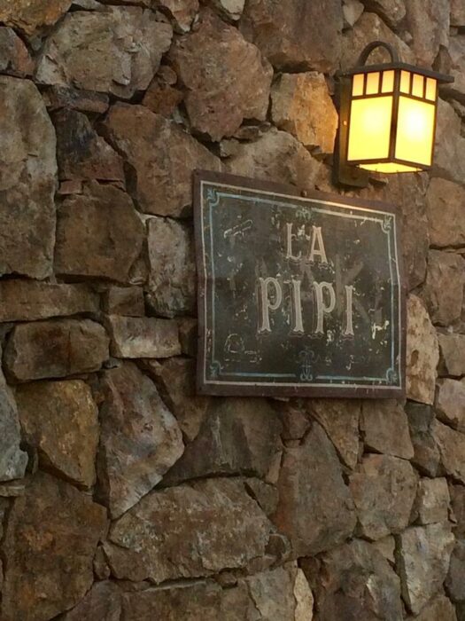 63d67a15-e542-4fef-88b9-8add75fada06