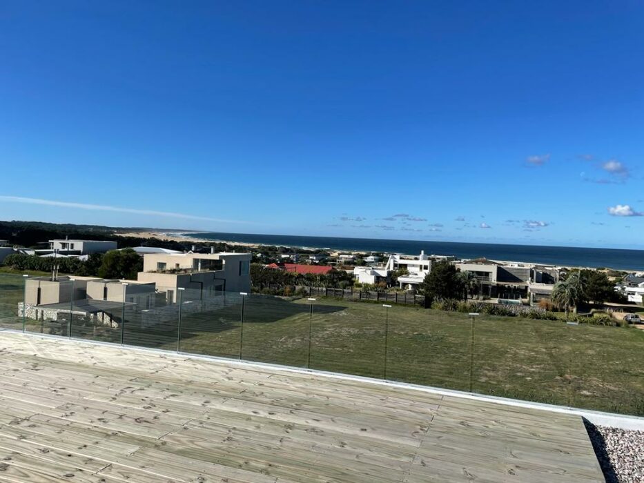 7429a30c-4277-4db1-9d4a-601db8071fe7