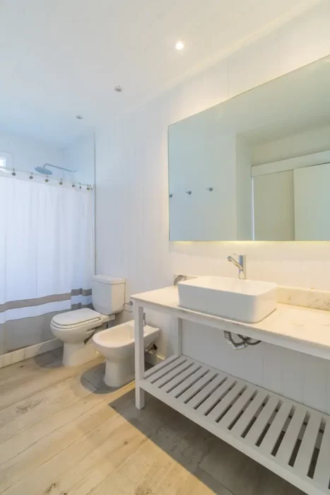 7ba907b4-d63b-4d40-a917-0b7a8f921eab