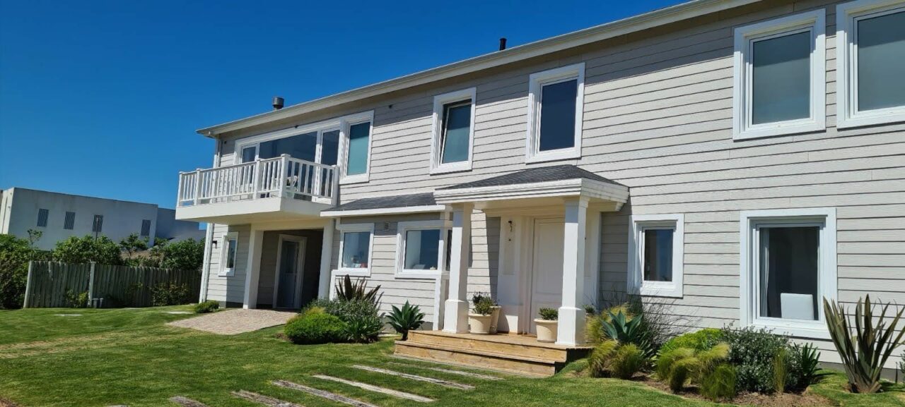 a190d57b-18ab-4a49-b17e-82887f00f94d