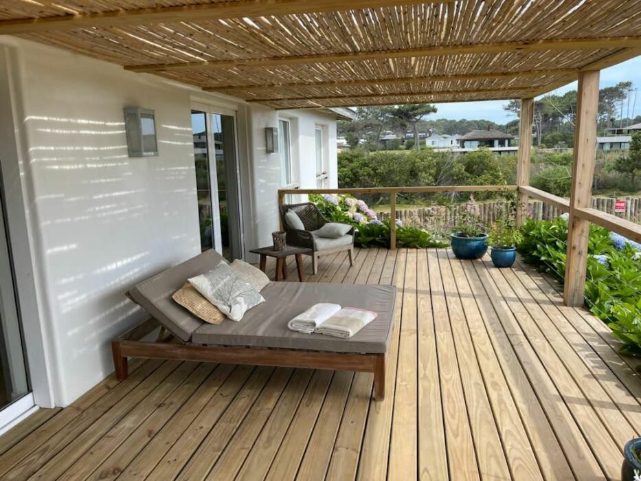 a98a5911-29f1-4844-ae06-181bc0f9776b