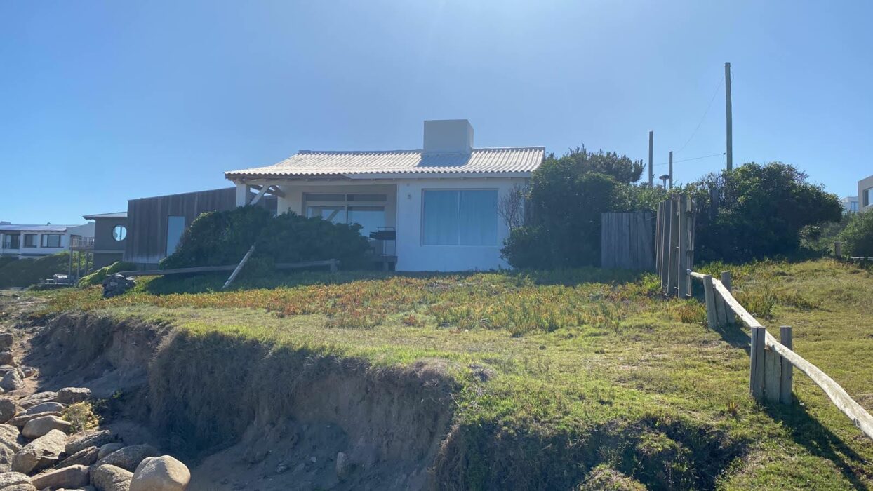 efa71f56-453a-43fc-8f1a-8d7bce950830