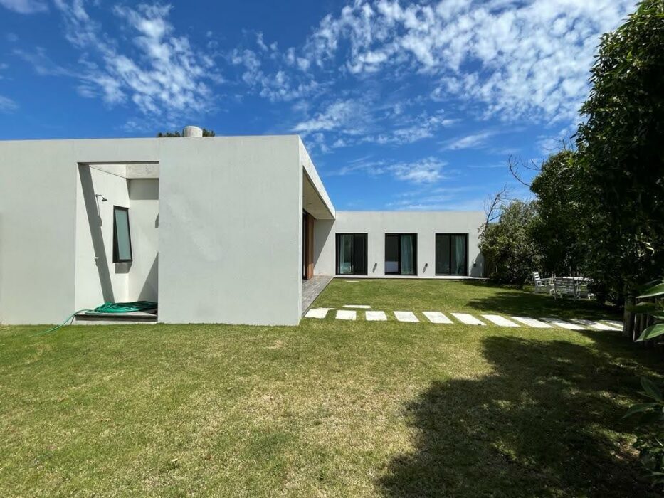 afcfbab4-910d-454f-838d-87818c055474