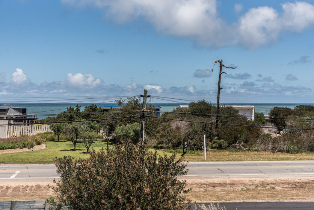 0680f9e4c124aba943d0da458289285c