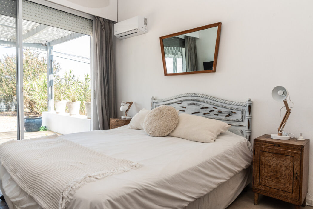 12ac673741e19bef1287f373fbf54404