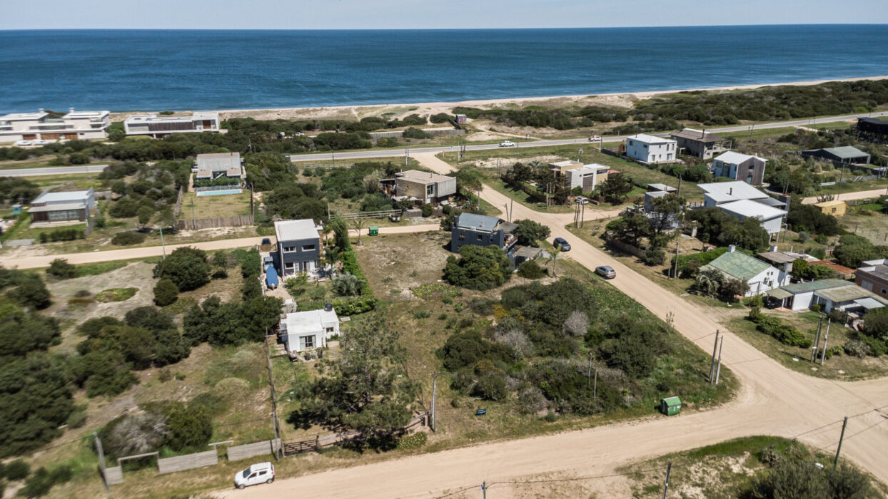 27801b7d7ae1b261f52e6eba310ff398