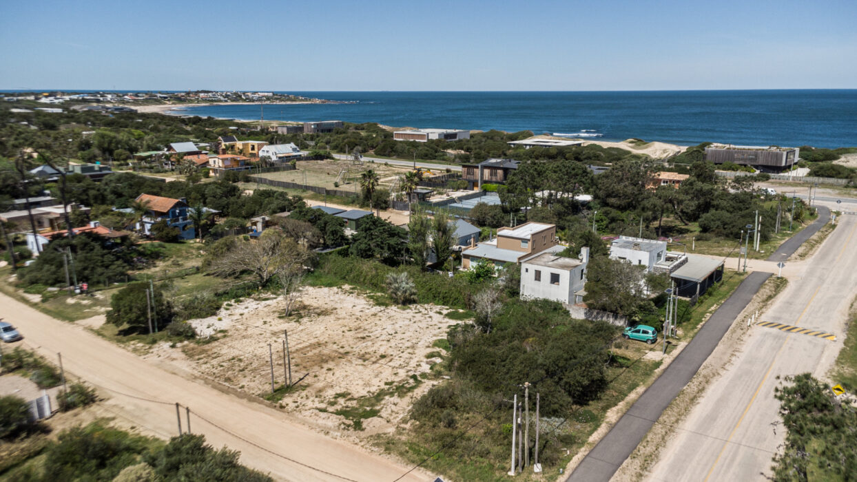 53170cd056ccb1f2fc4a03167d26f93c