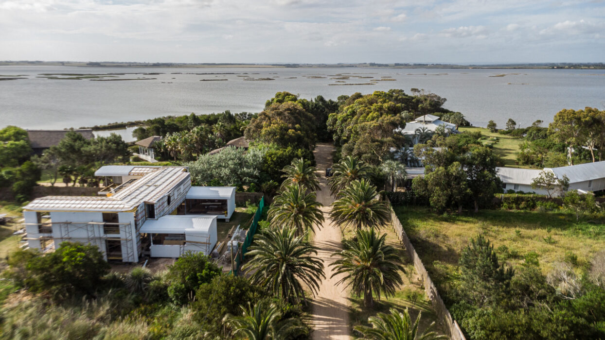 68c409005c63c4a1b399ac56076feca5