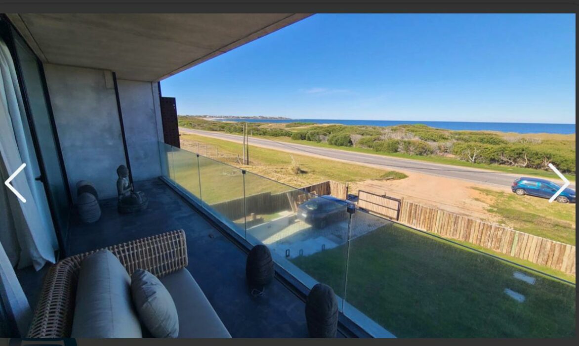 70278a53d7484b2f552130a3a2f390d5