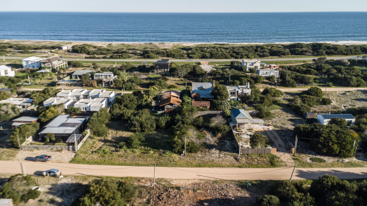 7edb004b23a8fdc6c5dd6fa933bd96f9