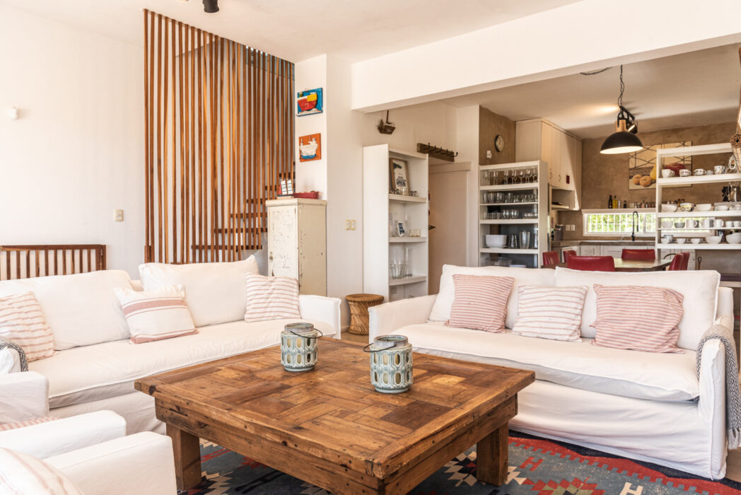 86b093839d3bf3cb4617deffa8390770