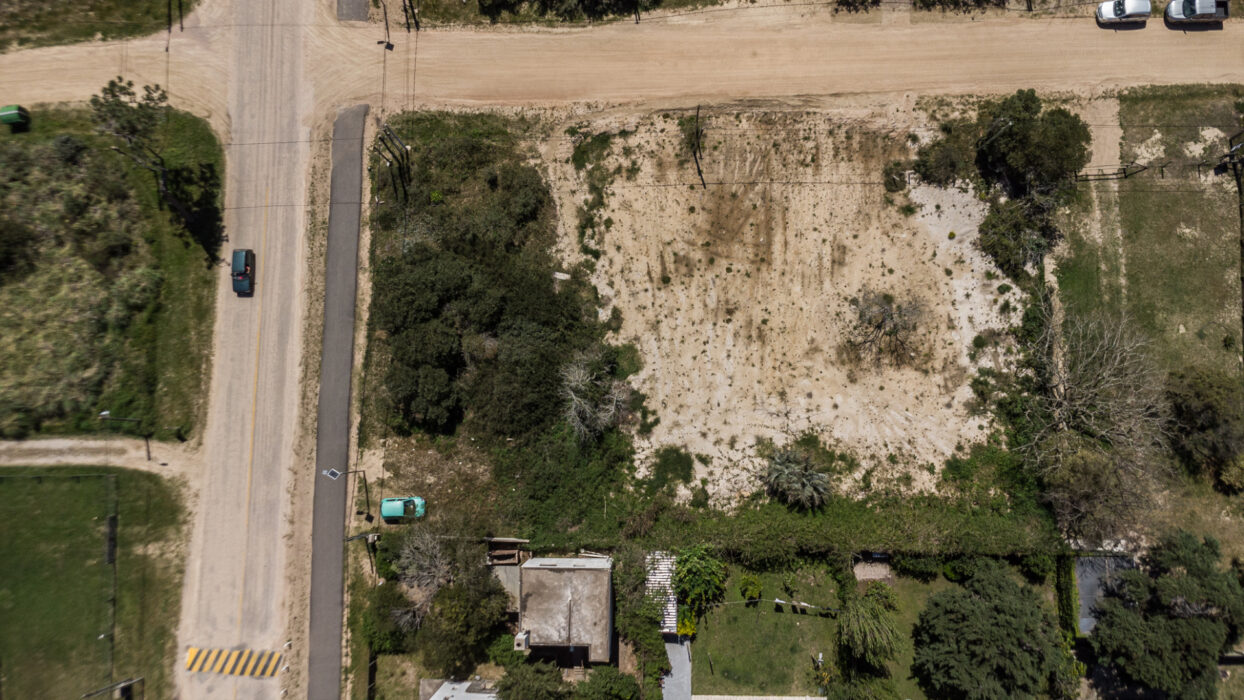 a251558878a4a5ec1aac041b1efb75d4