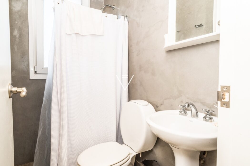 a867450a463223cc0c3a1885b9848f53