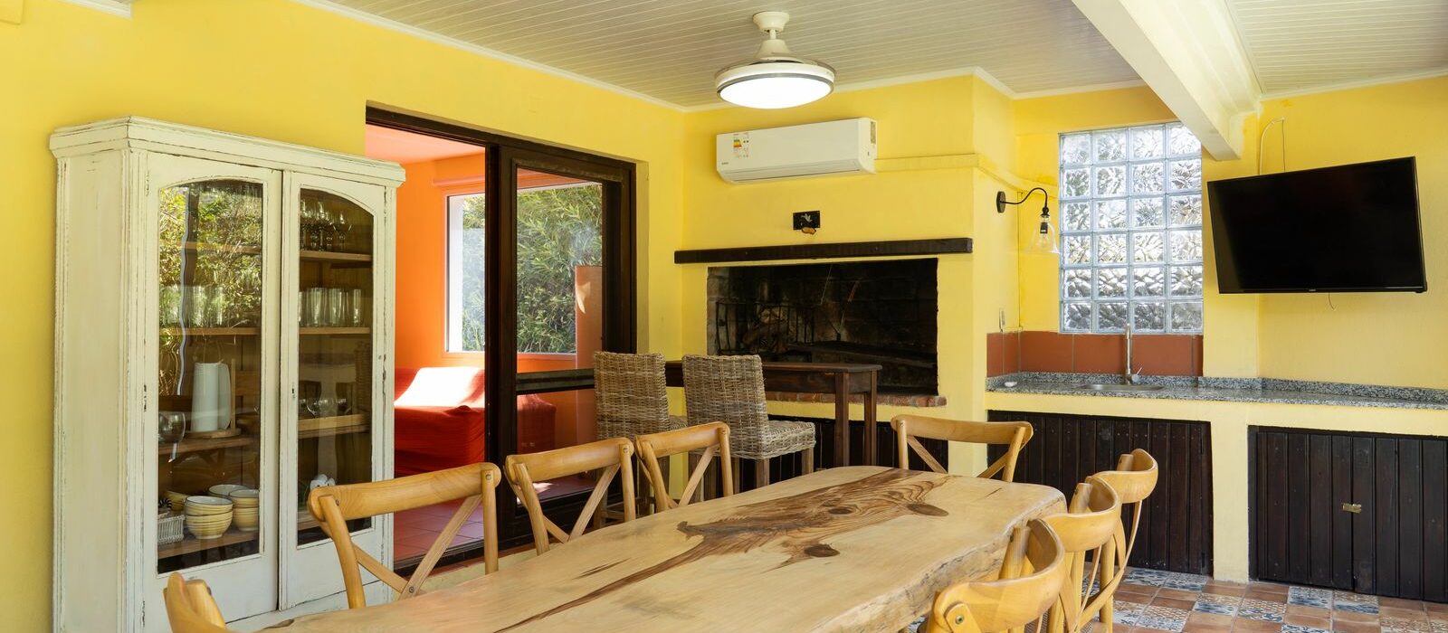 b81ab5b55bece85266367766c3ea0f8e