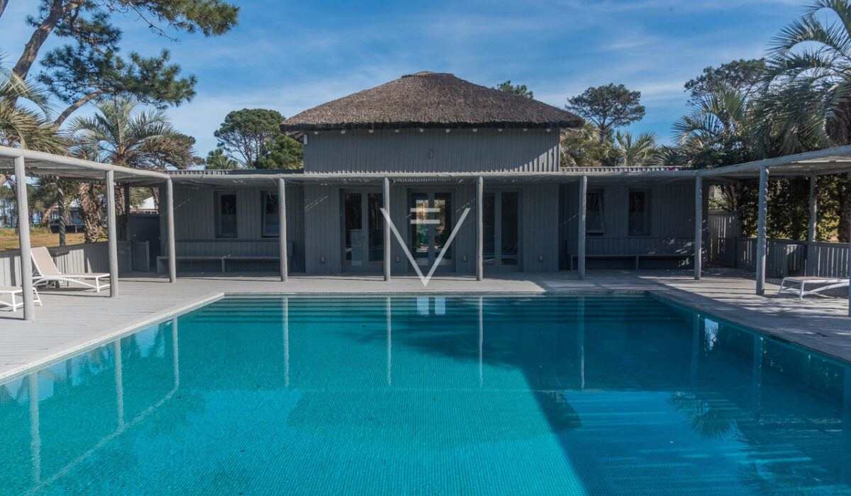 c9ec01a6958c52c88fce2cd47f1e72cf