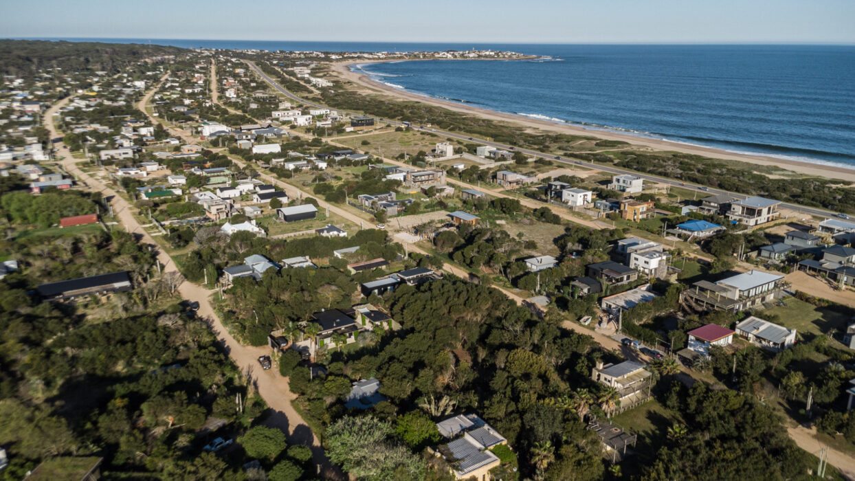 e25b61784fd1b6e69ce78c28eee6d2bb