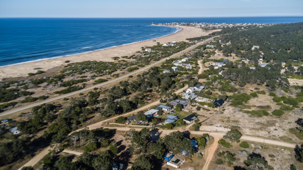 eeaae081d25f3abbd48920663b427841