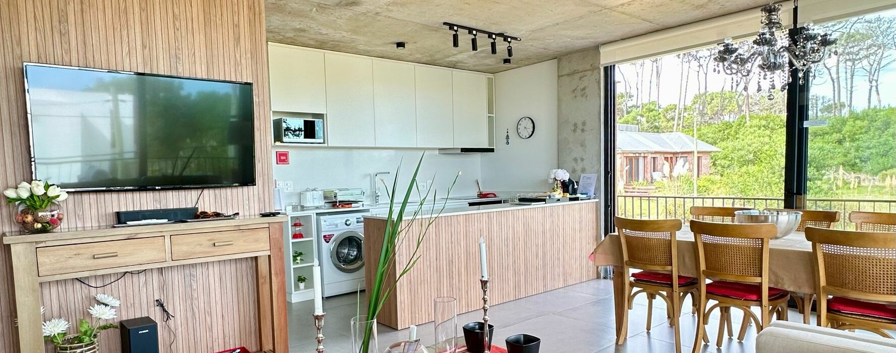 d5c8beb5ec70e26c63cf23e81ff15357