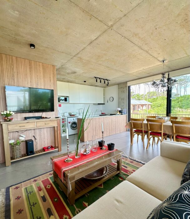 d5c8beb5ec70e26c63cf23e81ff15357